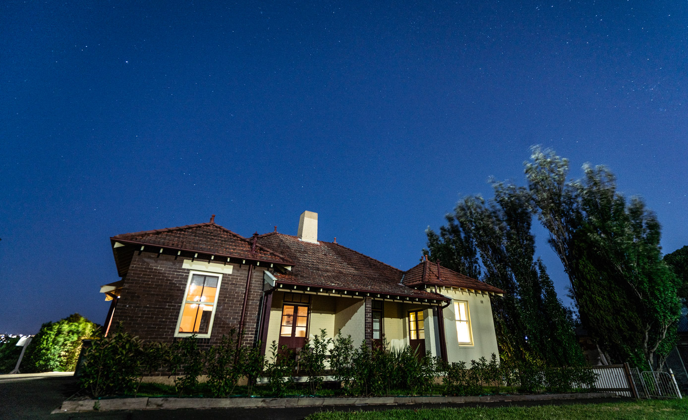 Harbour View Apartment Front Cockatoo Island Night 1388X848